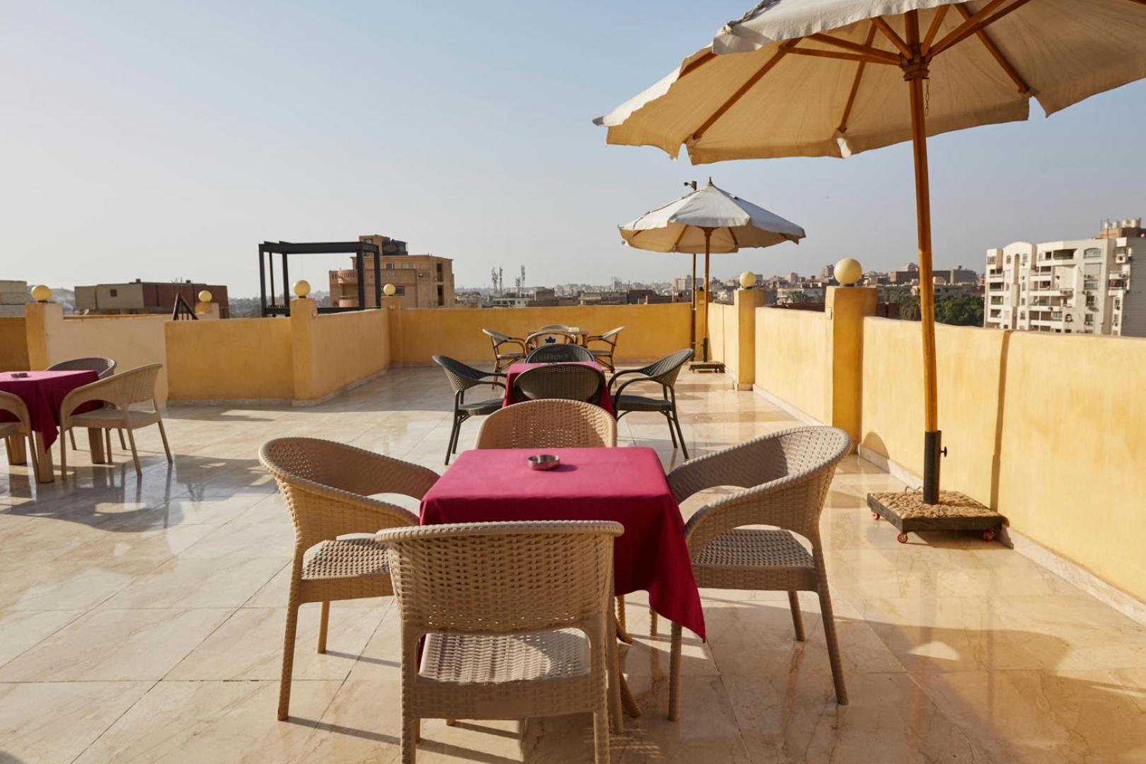 Grand Golden Pyramids View Hotel Kafrat al Jabal Exterior photo