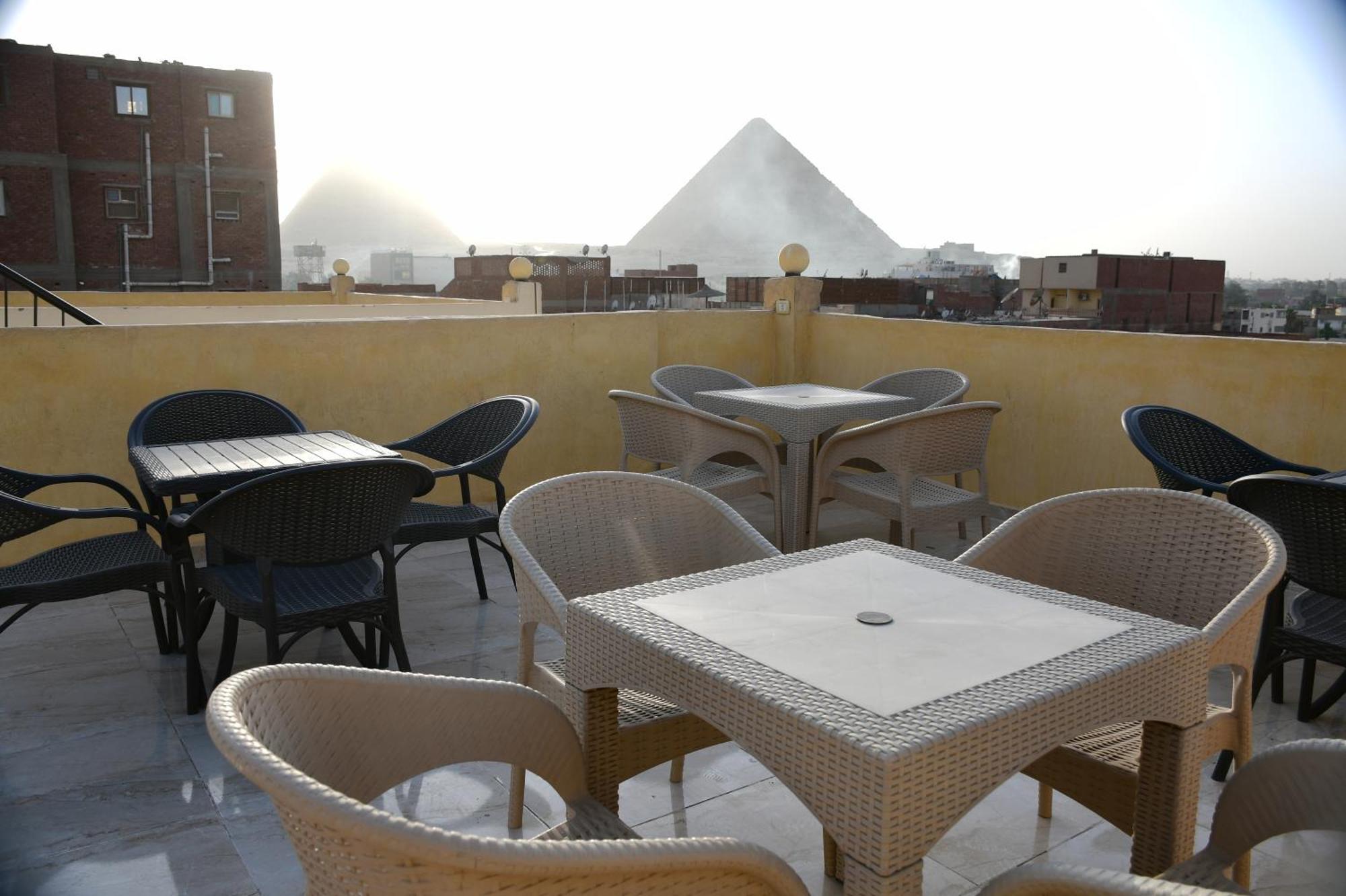 Grand Golden Pyramids View Hotel Kafrat al Jabal Exterior photo